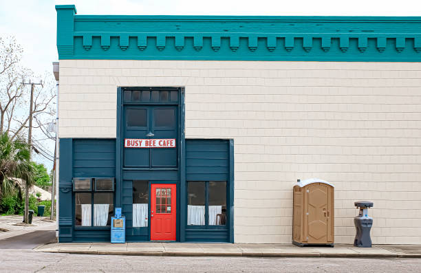 Best Restroom trailer rental cost  in Shady Point, OK